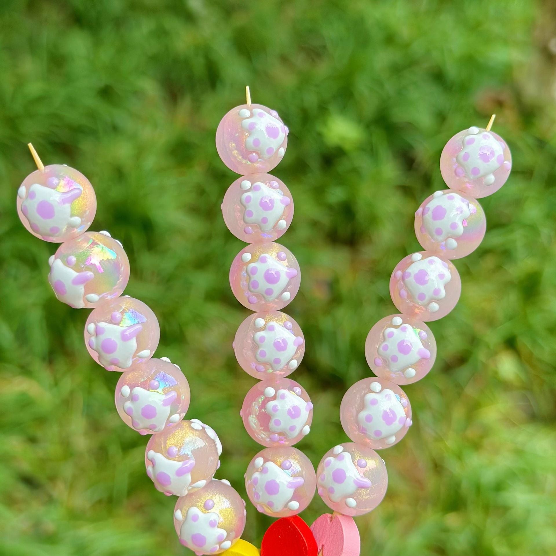 Wholesale 10PCS Cat Claw Hand Painted Beads Gold Powder Acrylic Beads Handmade DIY Beads